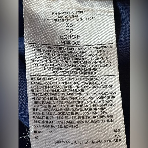 Gap double pocket button down shirt - Picture 4 of 7